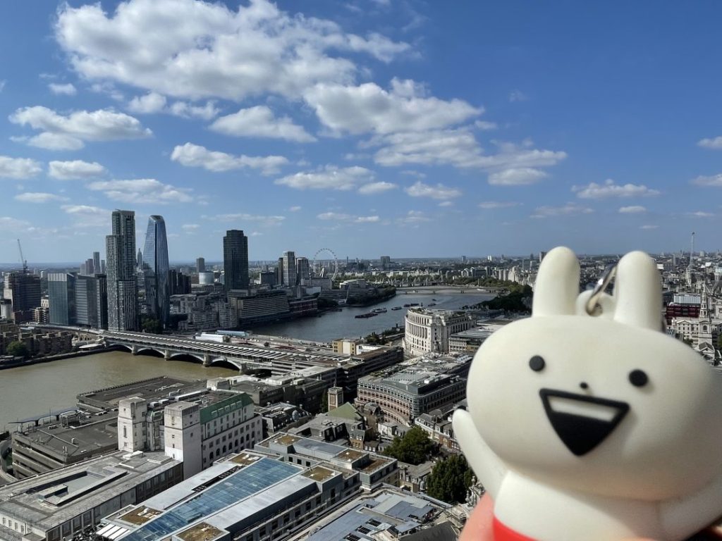 【実体験】1週間以上の海外旅行に必要な持ち物リスト！／セントポール大聖堂の屋上