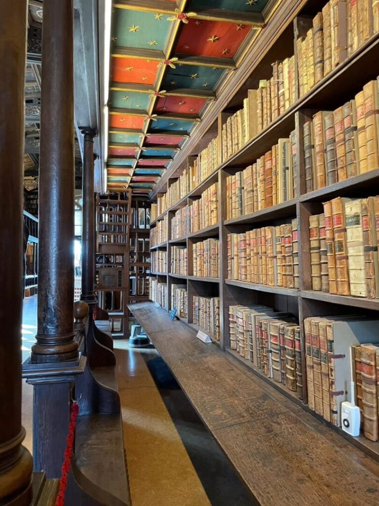 ボドリアン図書館／ハンフリー公爵の図書館の本棚拡大