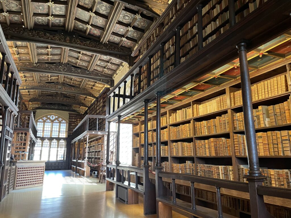 ボドリアン図書館／ハンフリー公爵の図書館内部