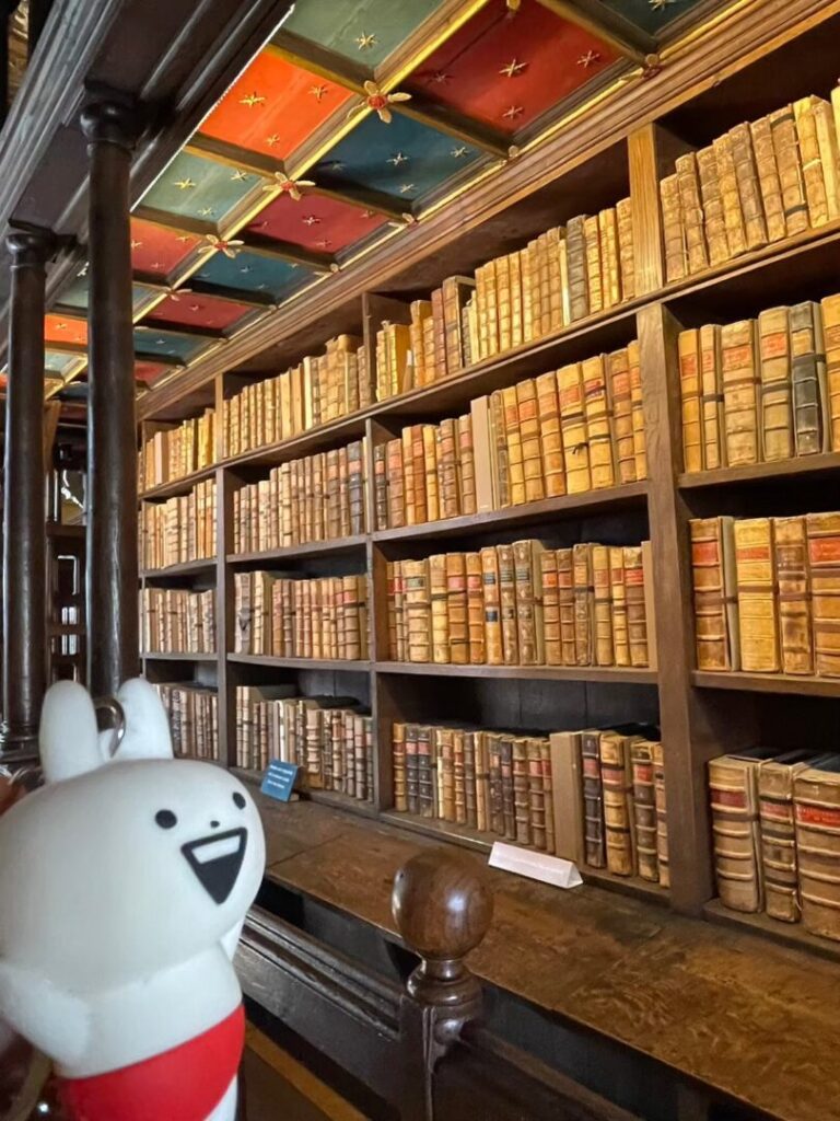 ボドリアン図書館／ハンフリー公爵の図書館で記念撮影
