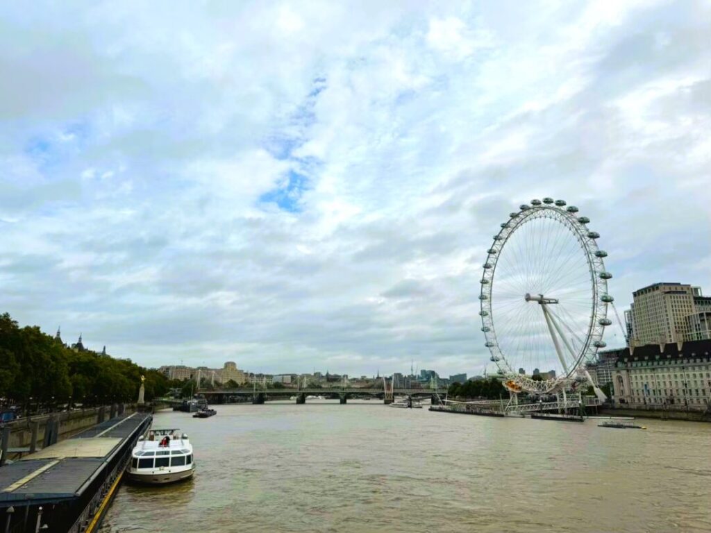 ロンドンアイ
